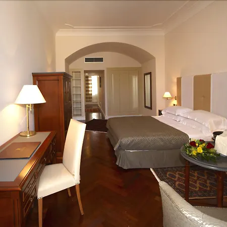 Grand Piazza Borsa Отель