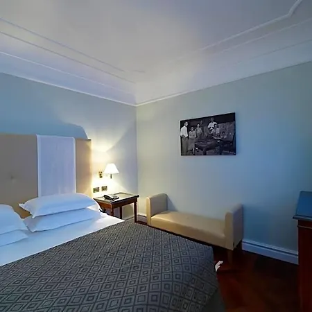 Grand Piazza Borsa Hotel 4*
