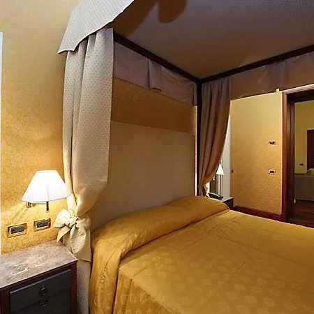 Grand Piazza Borsa 4*