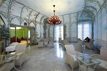 Hotel Grand Piazza Borsa 4*